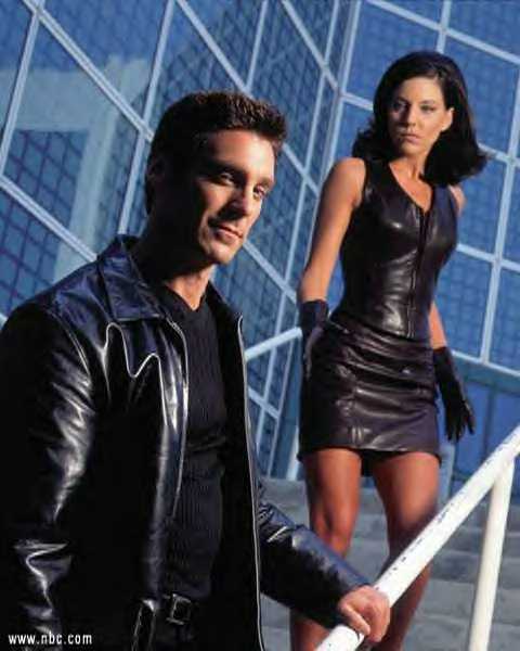 Michael as Jarod, with Andrea Parker as... Miss Parker. Whom Michael